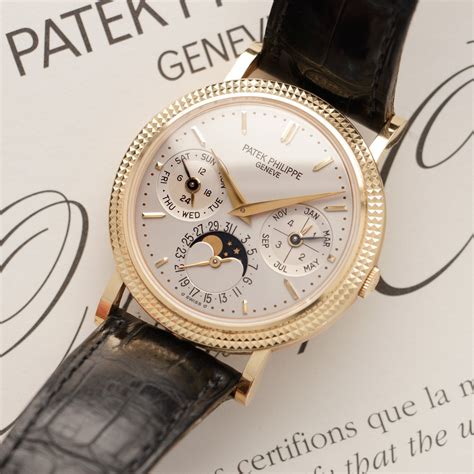 5039 patek philippe|Patek Philippe day date.